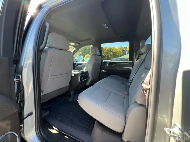 2026 GMC Sierra 2500HD Crew Cab, Standard Bed, SLT, 4WD