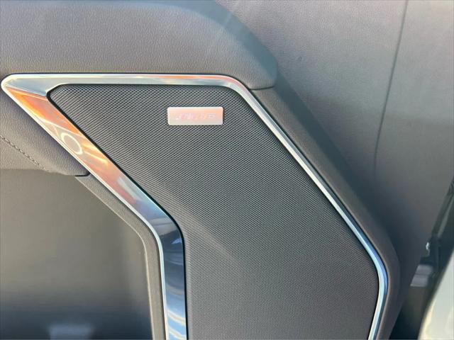 2026 GMC Sierra 2500HD Crew Cab, Standard Bed, SLT, 4WD
