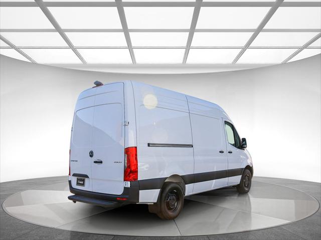 2026 Mercedes-Benz Sprinter Cargo Van Standard Roof 4-Cyl Diesel