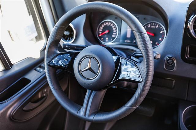 2026 Mercedes-Benz Sprinter Cargo Van Standard Roof 4-Cyl Diesel