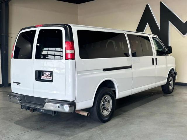 2016 Chevrolet Express LT