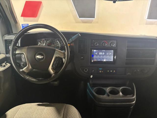 2016 Chevrolet Express LT