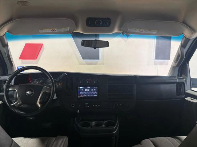 2016 Chevrolet Express LT