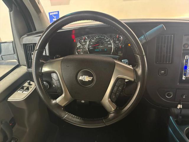 2016 Chevrolet Express LT
