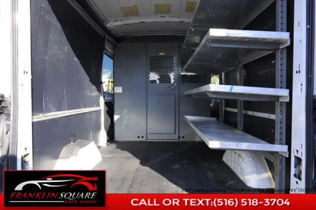 2017 Ford Transit Medium Roof w/Dual Sliding Side Doors w/LWB