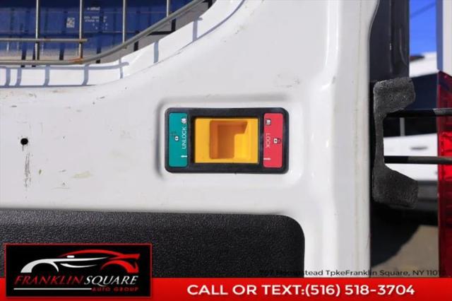 2017 Ford Transit Medium Roof w/Dual Sliding Side Doors w/LWB