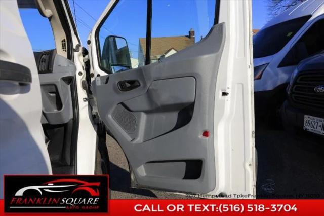 2017 Ford Transit Medium Roof w/Dual Sliding Side Doors w/LWB