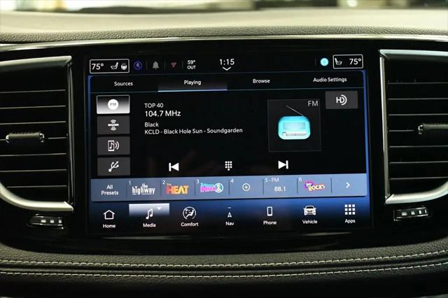 2026 Chrysler Pacifica Limited AWD