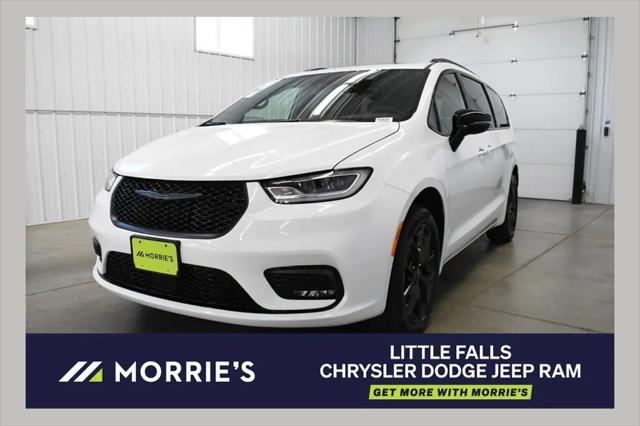 2026 Chrysler Pacifica Limited AWD for sale in Little Falls, MN