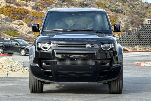 2026 Land Rover Defender V8