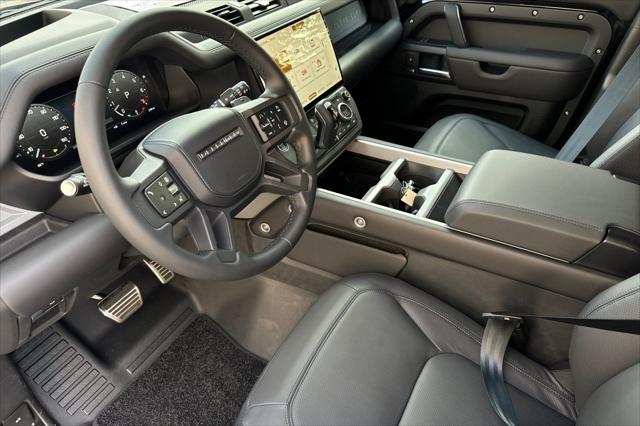 2026 Land Rover Defender V8