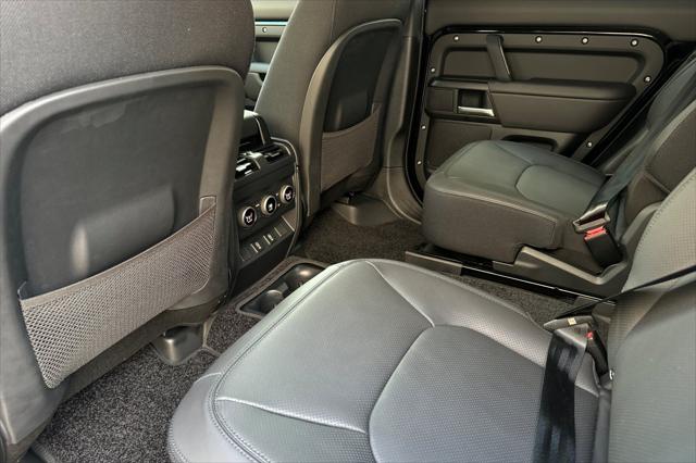 2026 Land Rover Defender V8