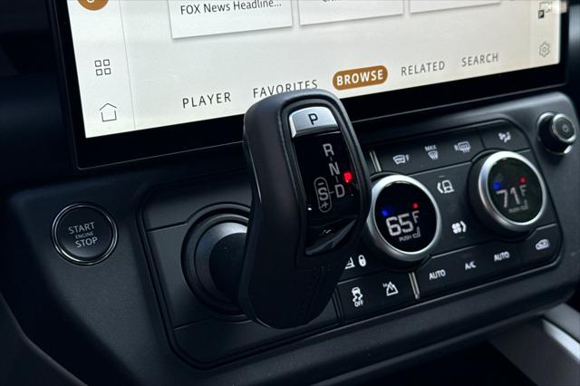 2026 Land Rover Defender V8