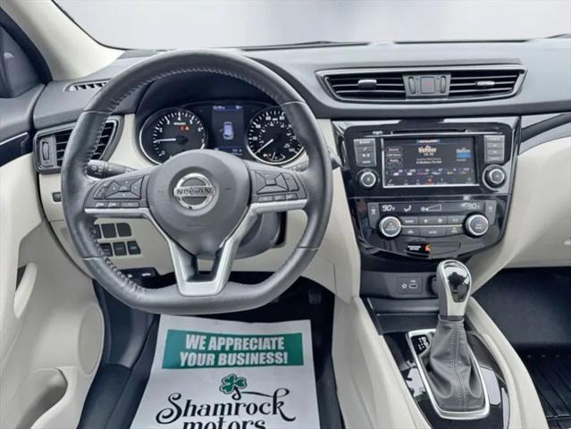2020 Nissan Rogue Sport SV AWD Xtronic CVT