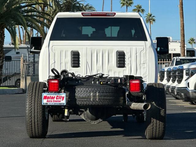 2026 GMC Sierra 3500HD Double Cab, Long Bed, Pro Dual Rear Wheel, RWD