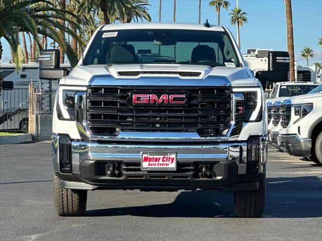 2026 GMC Sierra 3500HD Double Cab, Long Bed, Pro Dual Rear Wheel, RWD