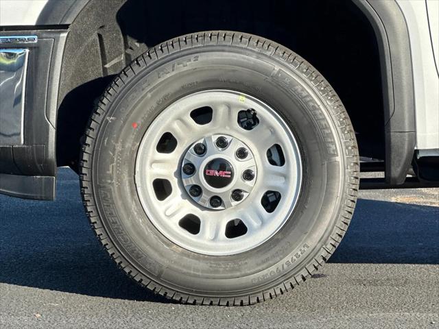 2026 GMC Sierra 3500HD Double Cab, Long Bed, Pro Dual Rear Wheel, RWD