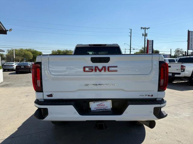 2023 GMC Sierra 2500HD 4WD Crew Cab Long Bed AT4