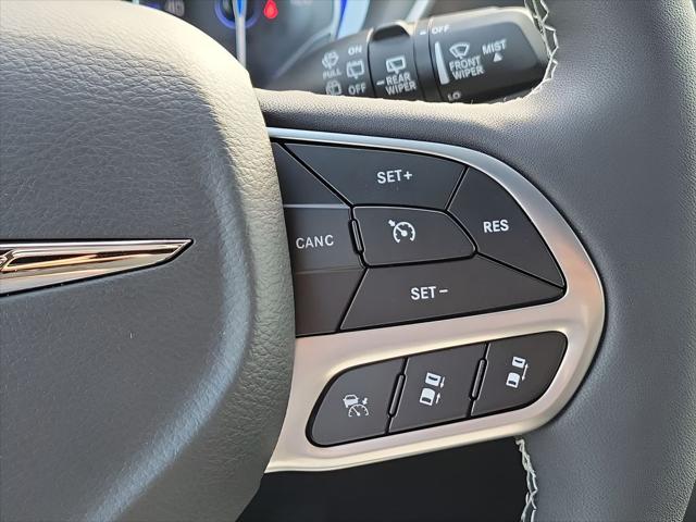 2026 Chrysler Voyager LX