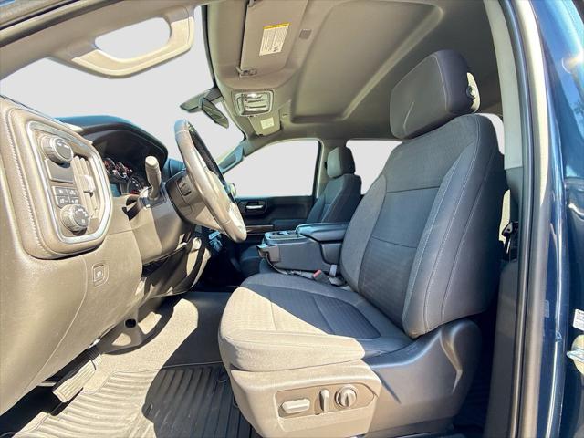 2022 Chevrolet Silverado 1500 2WD Crew Cab Short Bed RST