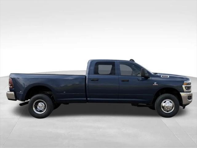 2026 Ram 3500 Tradesman Crew Cab 4x4 8' Box