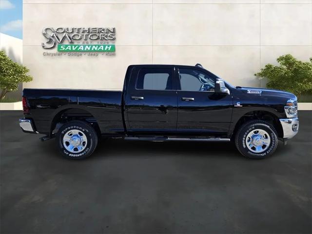 2026 Ram 2500 Tradesman Crew Cab 4x4 6'4" Box