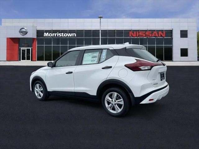 2025 Nissan Kicks S