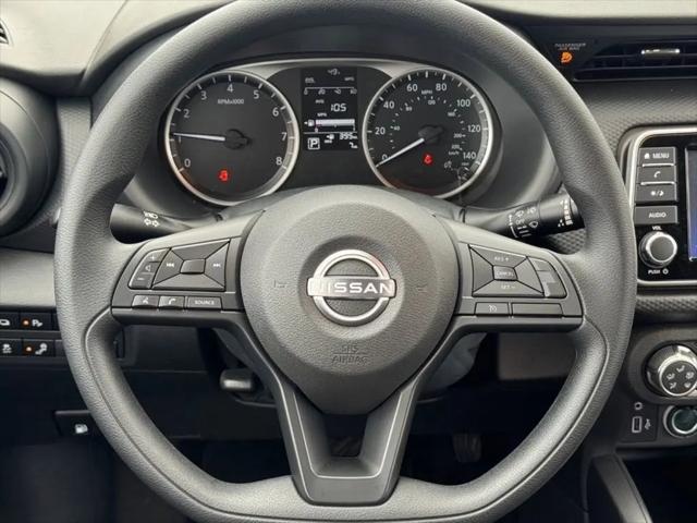 2025 Nissan Kicks S
