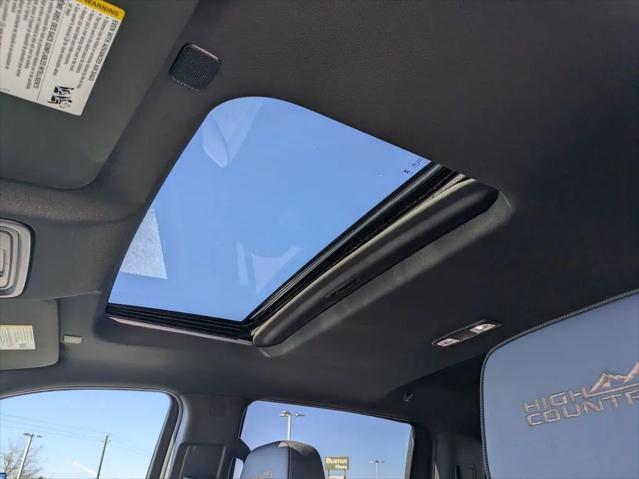2025 Chevrolet Silverado 2500HD 4WD Crew Cab Standard Bed High Country