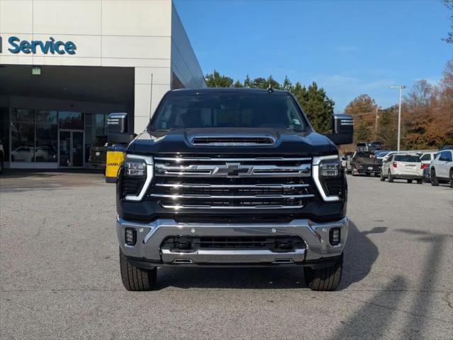 2025 Chevrolet Silverado 2500HD 4WD Crew Cab Standard Bed LTZ