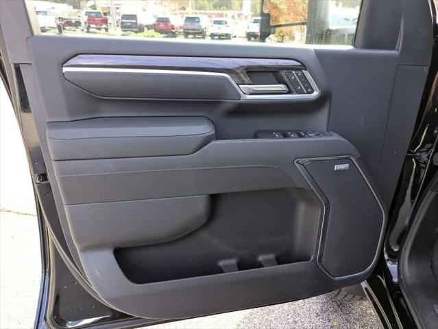 2025 Chevrolet Silverado 2500HD 4WD Crew Cab Standard Bed LTZ