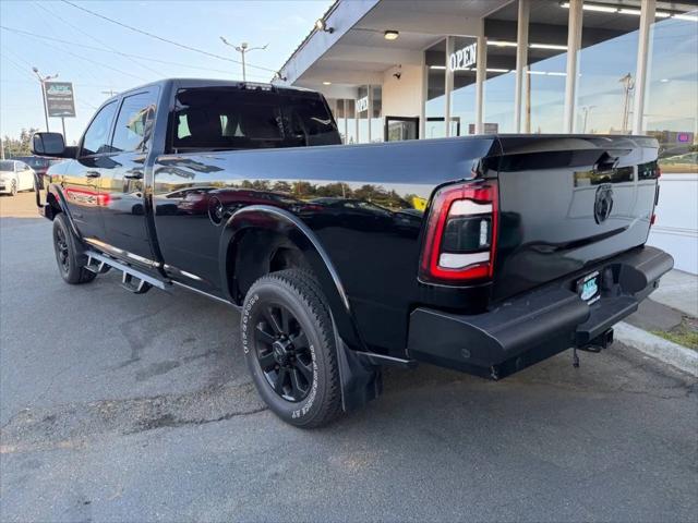 2020 Ram 3500 Laramie Crew Cab 4x4 8' Box