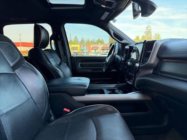 2020 Ram 3500 Laramie Crew Cab 4x4 8' Box