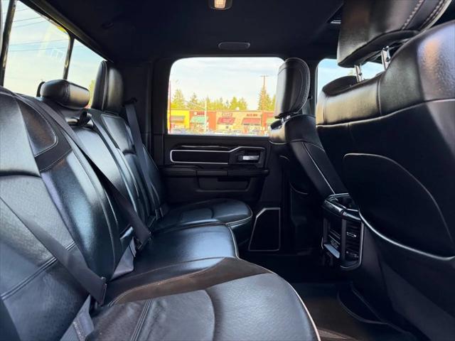 2020 Ram 3500 Laramie Crew Cab 4x4 8' Box