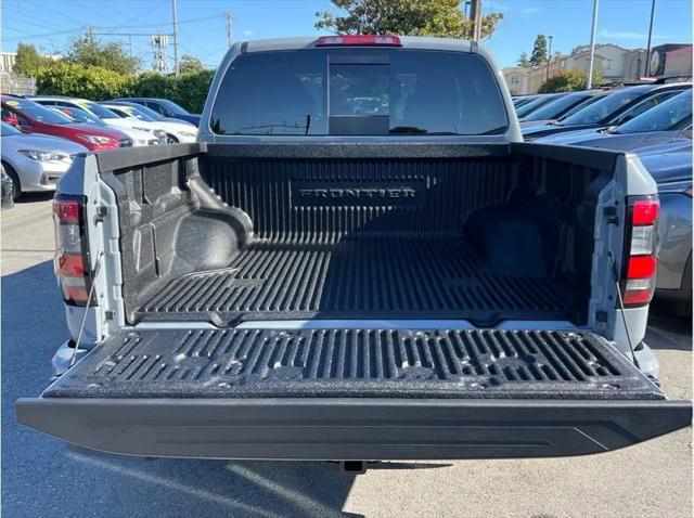 2026 Nissan Frontier Crew Cab SV 4x4