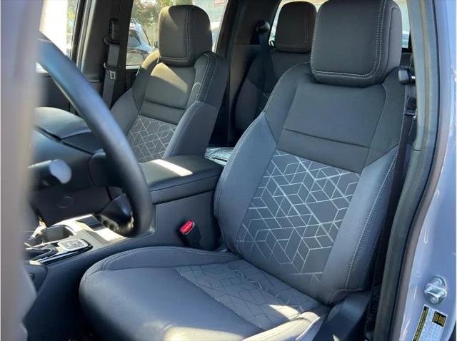 2026 Nissan Frontier Crew Cab SV 4x4