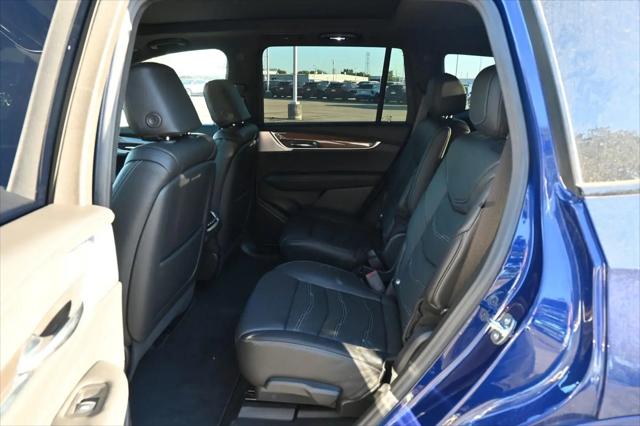 2025 Cadillac XT6 AWD Sport