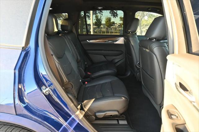 2025 Cadillac XT6 AWD Sport
