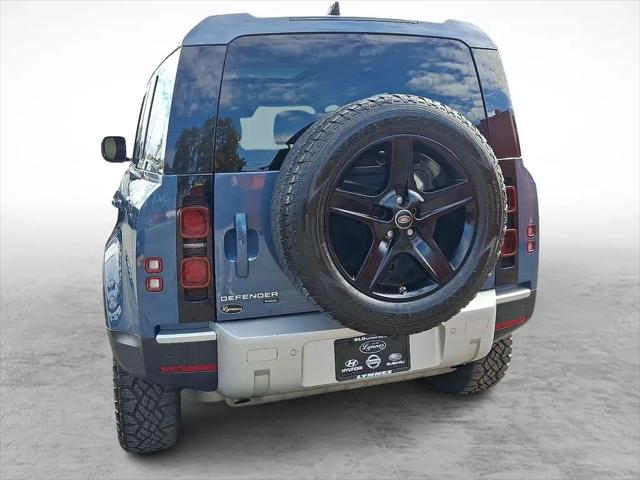 2021 Land Rover Defender 110 SE