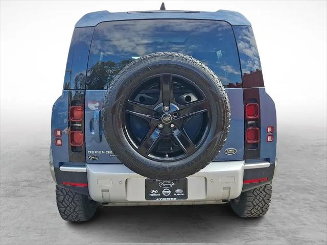 2021 Land Rover Defender 110 SE