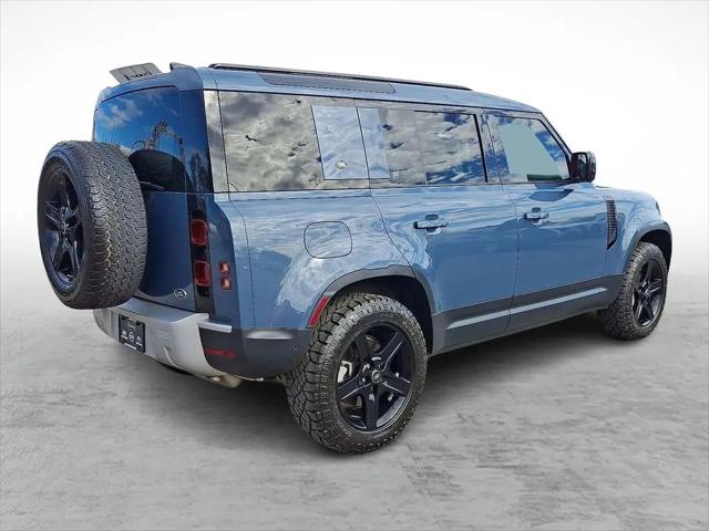 2021 Land Rover Defender 110 SE