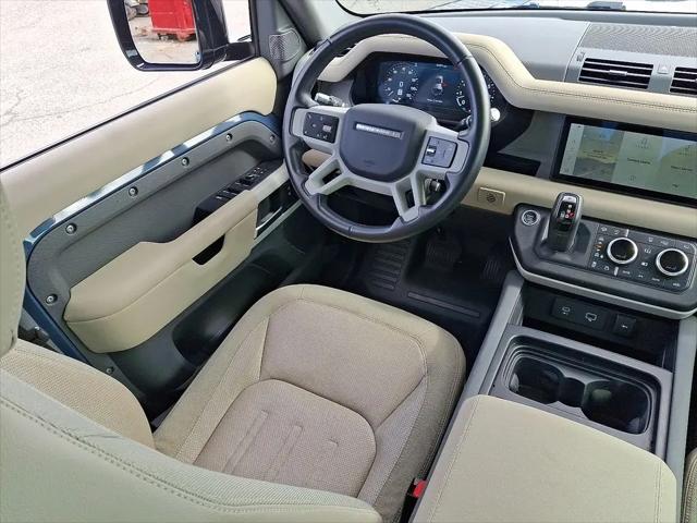 2021 Land Rover Defender 110 SE