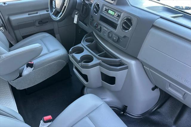 2026 Ford E-350 Cutaway E-Series Cutaway