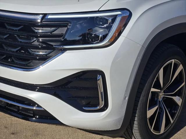 2026 Volkswagen Atlas Cross Sport SEL Premium R-Line