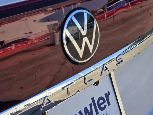 2026 Volkswagen Atlas Cross Sport SEL Premium R-Line