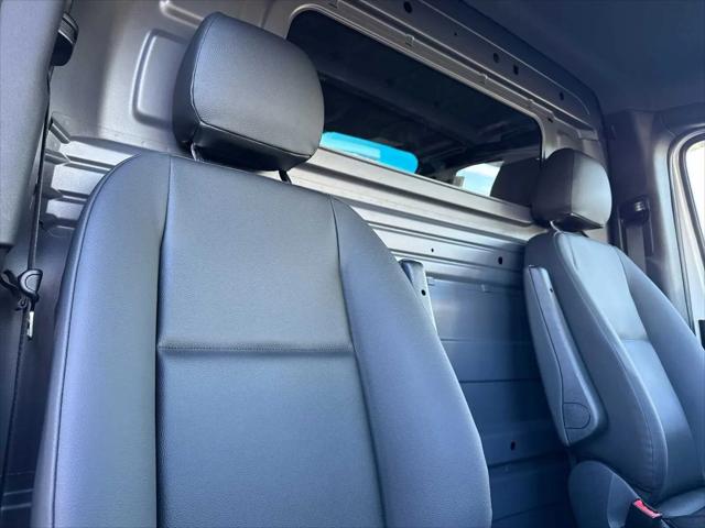 2026 Mercedes-Benz Sprinter 2500 Standard Roof 4-Cyl Diesel HO