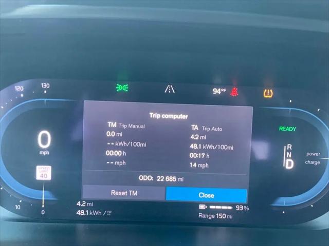 2022 Volvo XC40 Recharge Pure Electric P8 Twin Plus