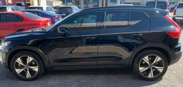2022 Volvo XC40 Recharge Pure Electric P8 Twin Plus