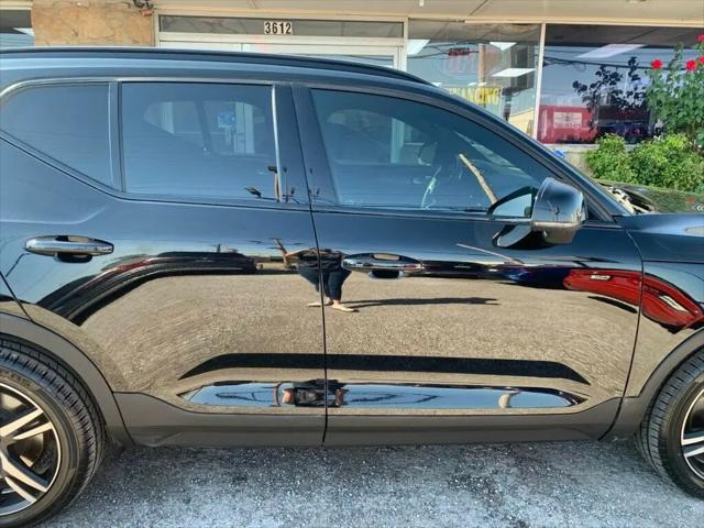 2022 Volvo XC40 Recharge Pure Electric P8 Twin Plus
