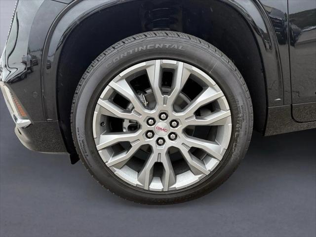 2026 GMC Acadia Denali FWD